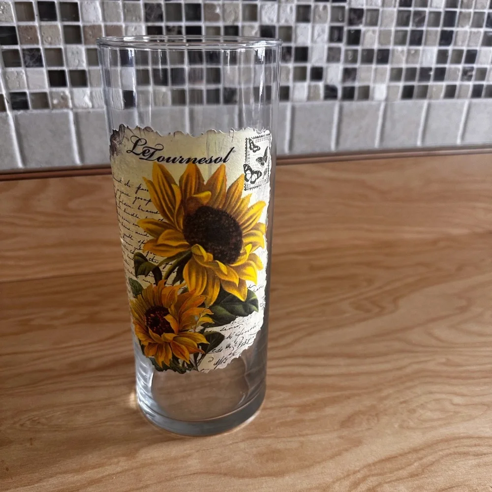 Hand Crafted Sunflower Glass cylinder Vase